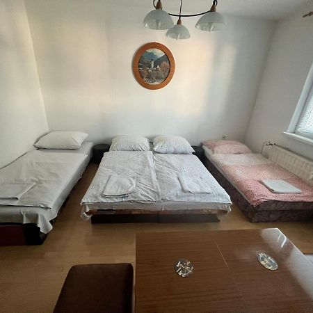 Apartman Solid, Bratislavaアパートメント エクステリア 写真